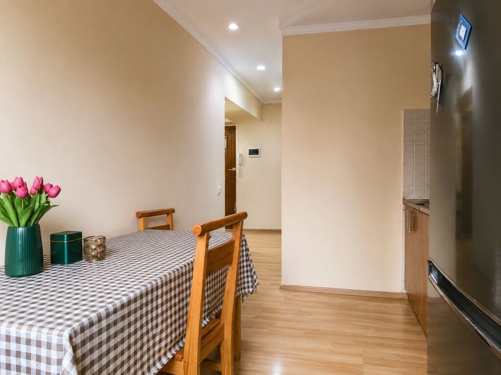 2 комнаты, 55 м², Филармония Индивидуалка, 2 этаж, Старый ремонт: фото 2