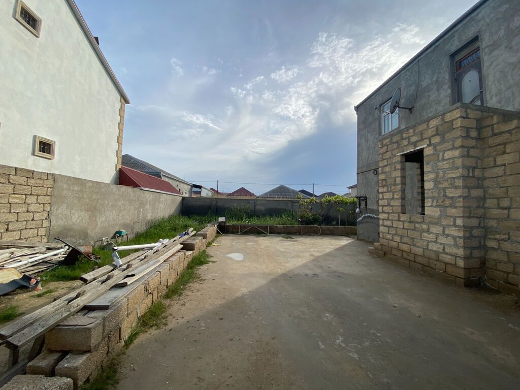 5 otaqlı, 200 kv. m, Kredit yoxdur, Orta təmir
