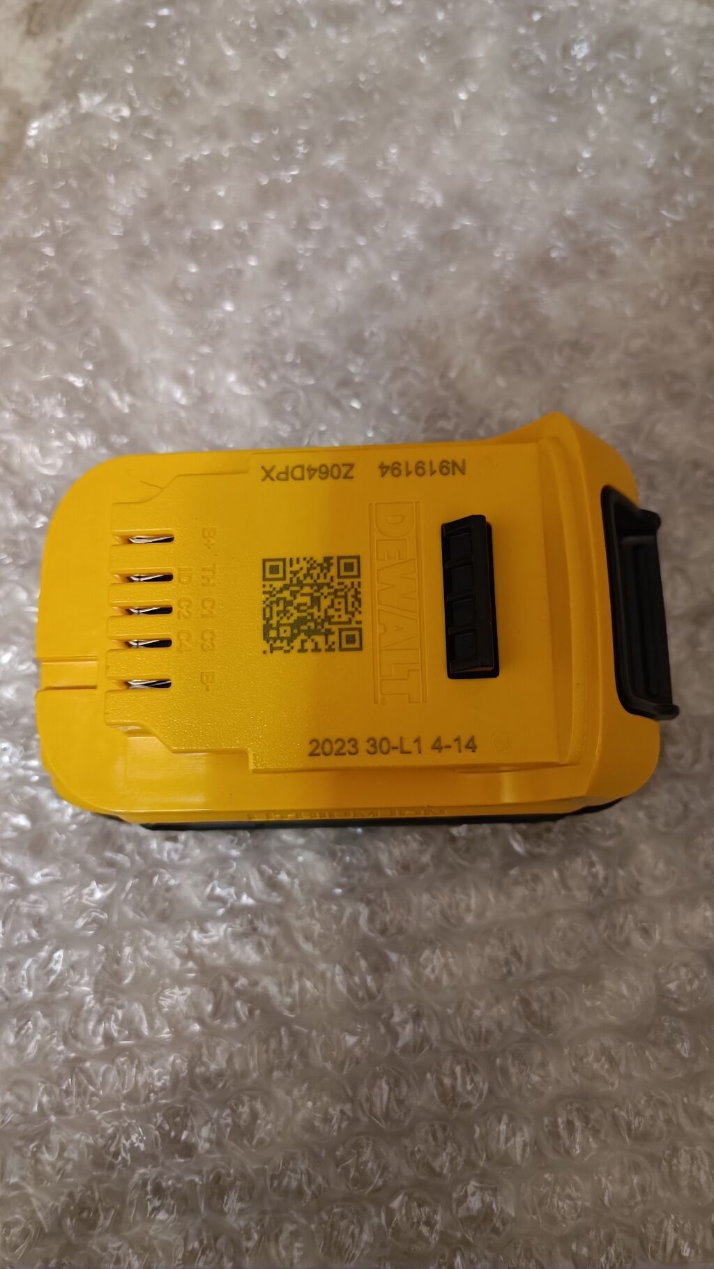 Dewalt dcbp034 powerstack 1.7 ahновая аккумуляторная батарея.год — фото 4