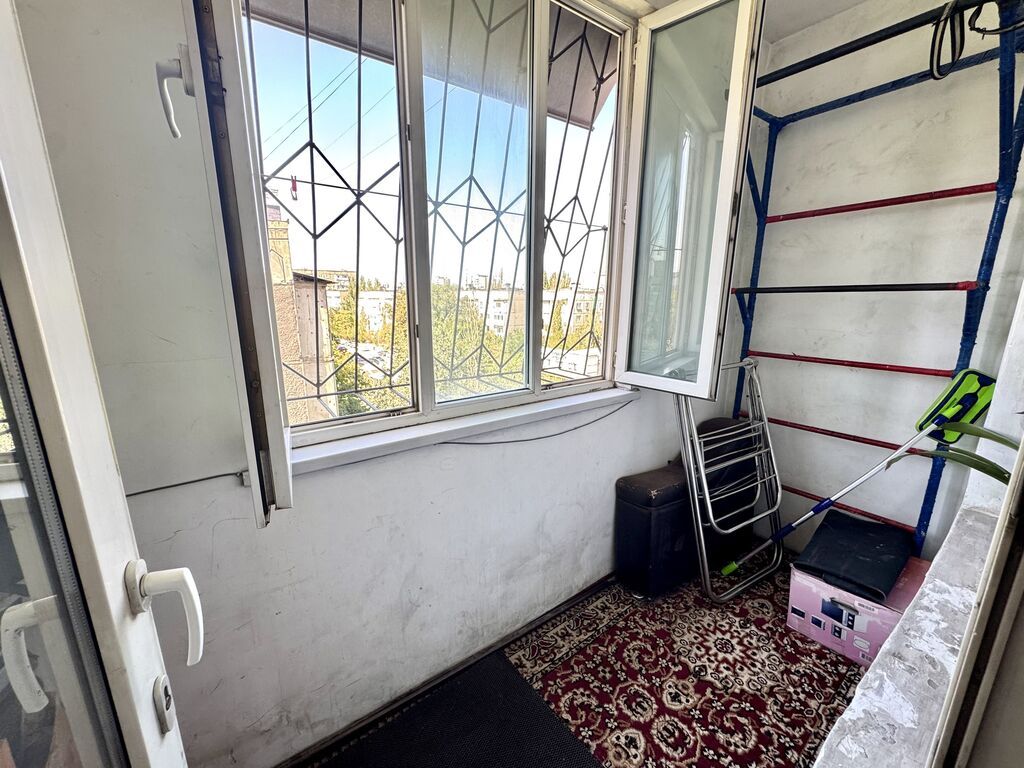 3 комнаты, 68 м², Восток-5 мкр 105 серия, 5 этаж, Требуется ремонт: фото 7