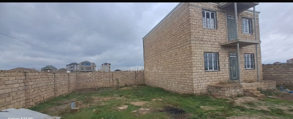 8 otaq, 200 kv. m, Kredit yoxdur