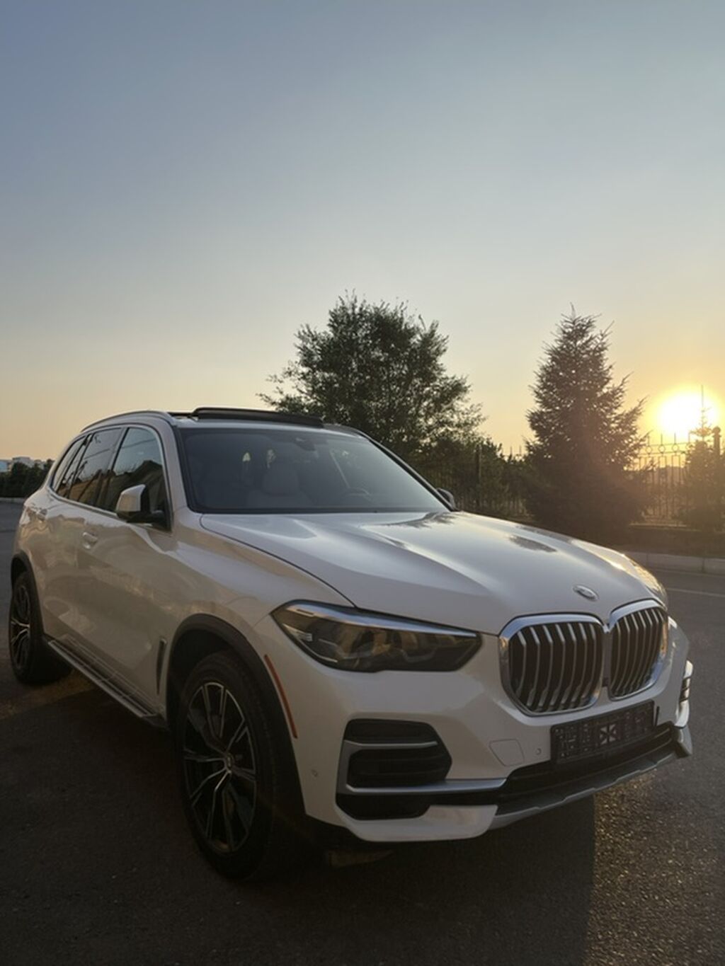 BMW X5: 2022 г., 3 л, Автомат, Бензин, Внедорожник: фото 2