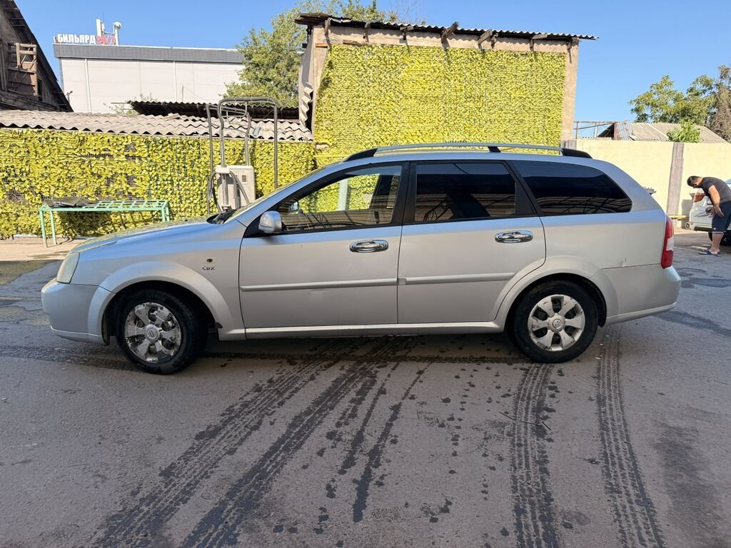 Chevrolet Lacetti: 2005 г., 1.8 л, Механика, Бензин, Универсал: фото 5