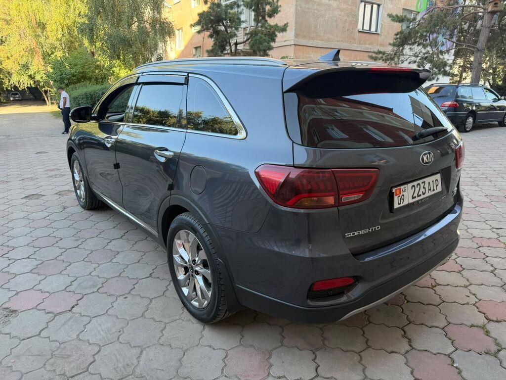 Kia Sorento: 2017 г., 2.2 л, Автомат, Дизель, Кроссовер: фото 5