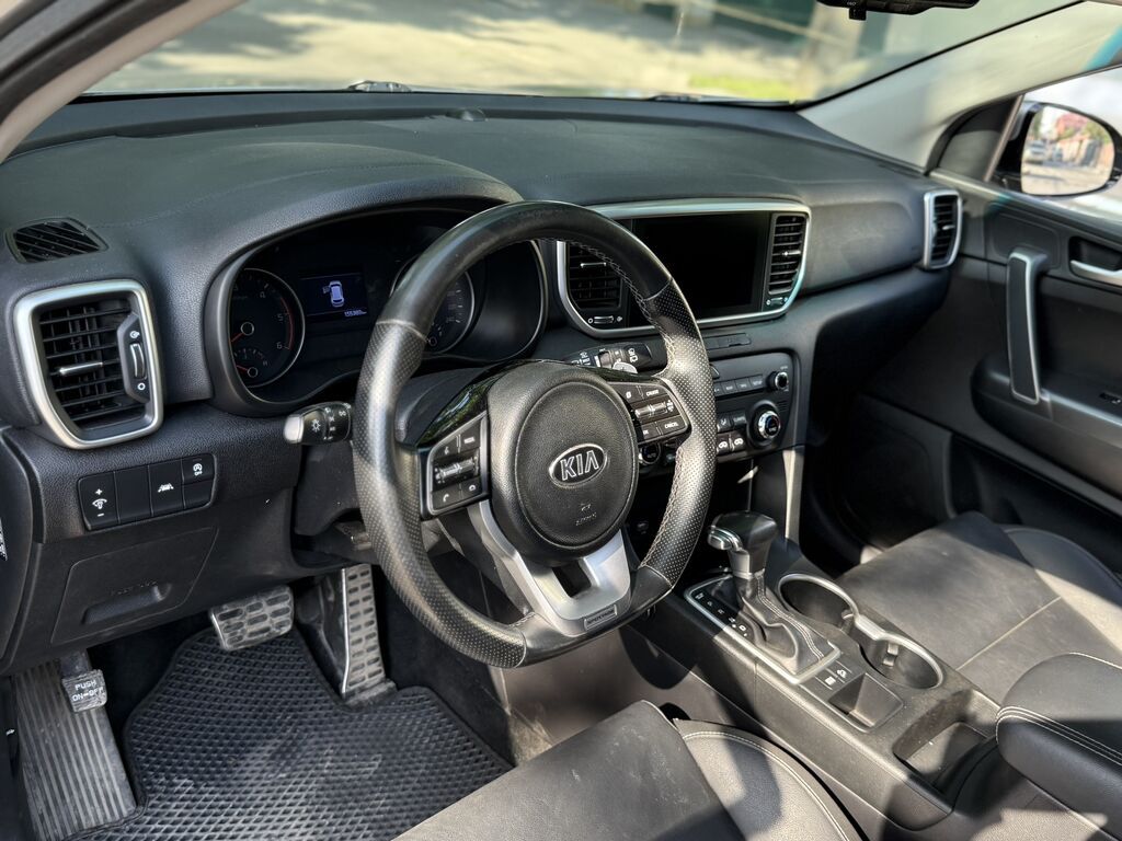 Kia Sportage: 2018 г., 2 л, Автомат, Дизель, Кроссовер: фото 3