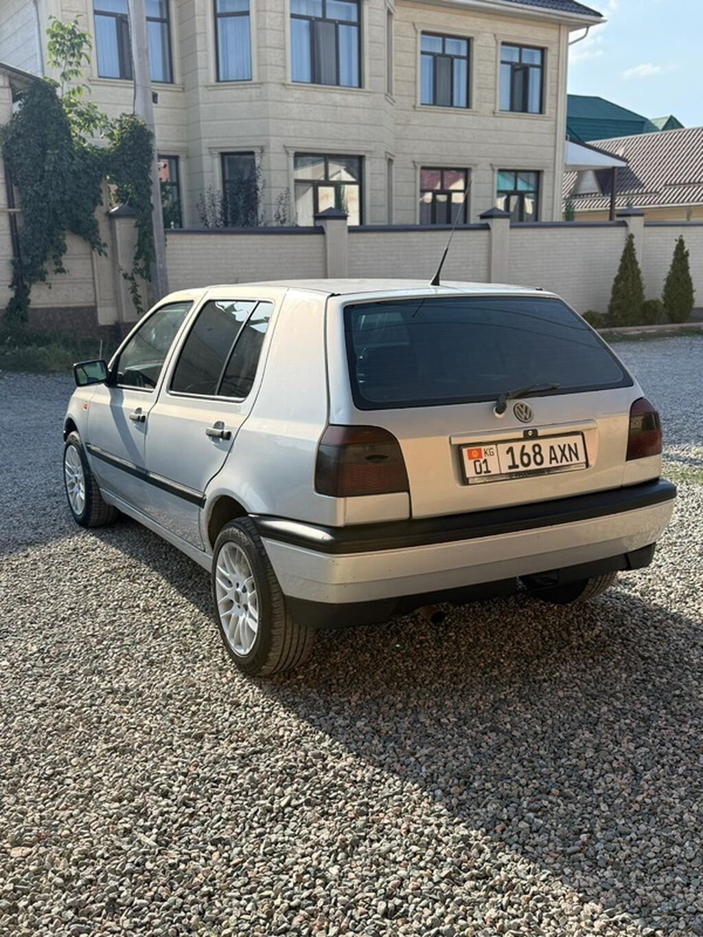 Volkswagen Golf: 1993 г., 1.8 л, Бензин, Хэтчбэк: фото 3