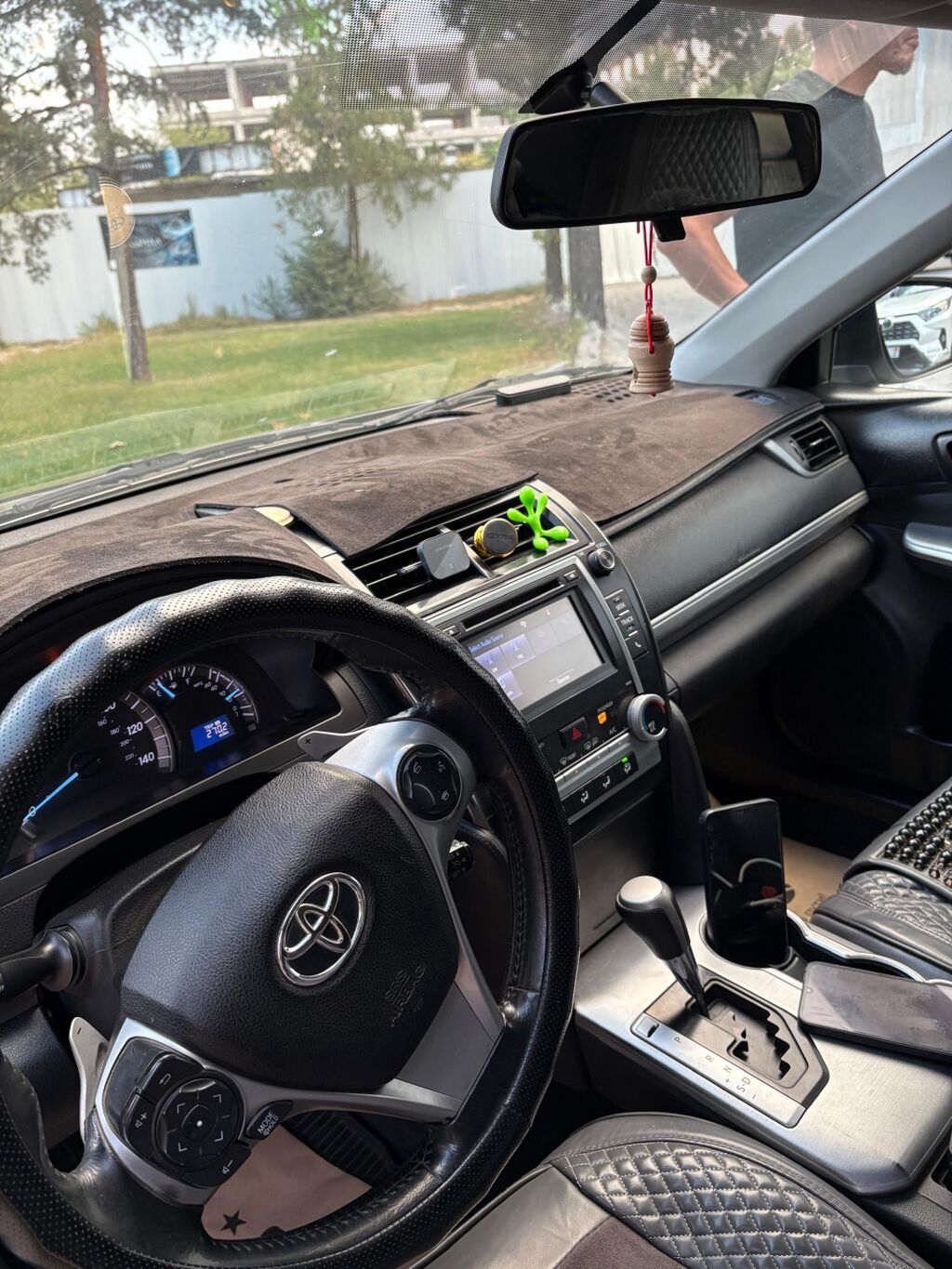 Toyota Camry: 2014 г., 2.5 л, Автомат, Бензин, Седан: фото 4