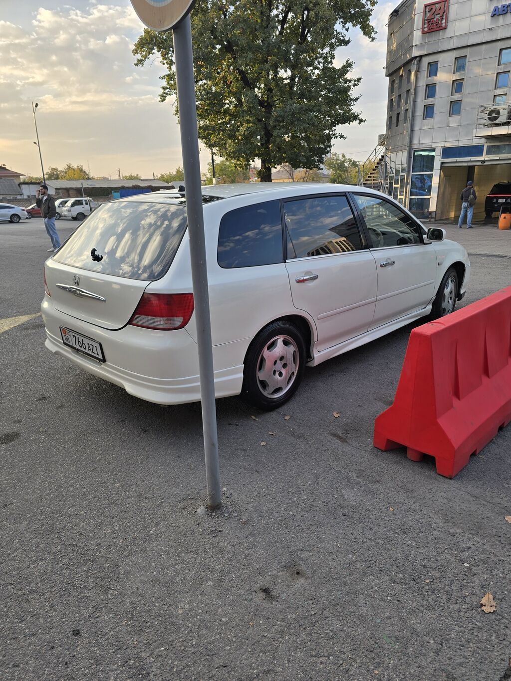 Honda Avancier: 1999 г., 2.3 л, Автомат, Бензин, Универсал: фото 4