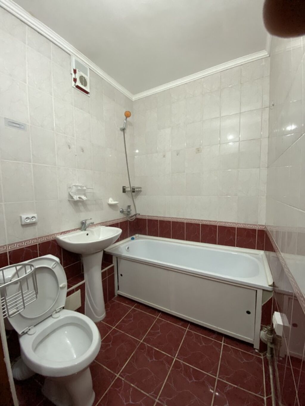 1 комната, 35 м², 105 серия, 9 этаж, Требуется ремонт: фото 8