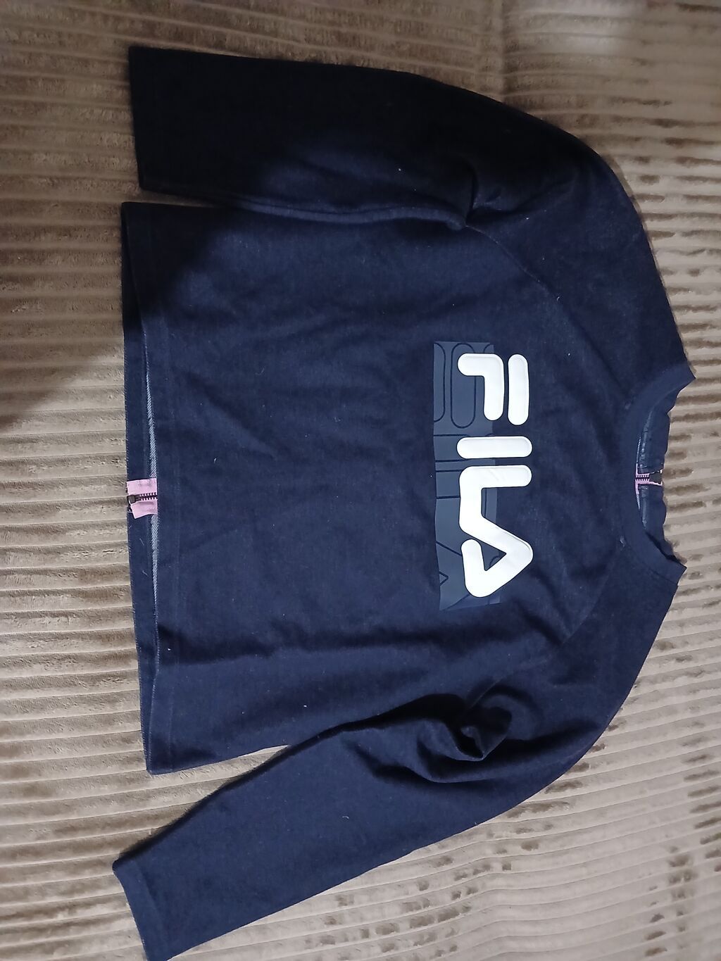 Duksevi: Fila ženski duks sa dugim rukavima - Brend: Fila - Model: klasični