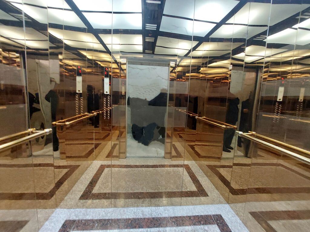 2 otaqlı, Yeni tikili, 117 kv. m