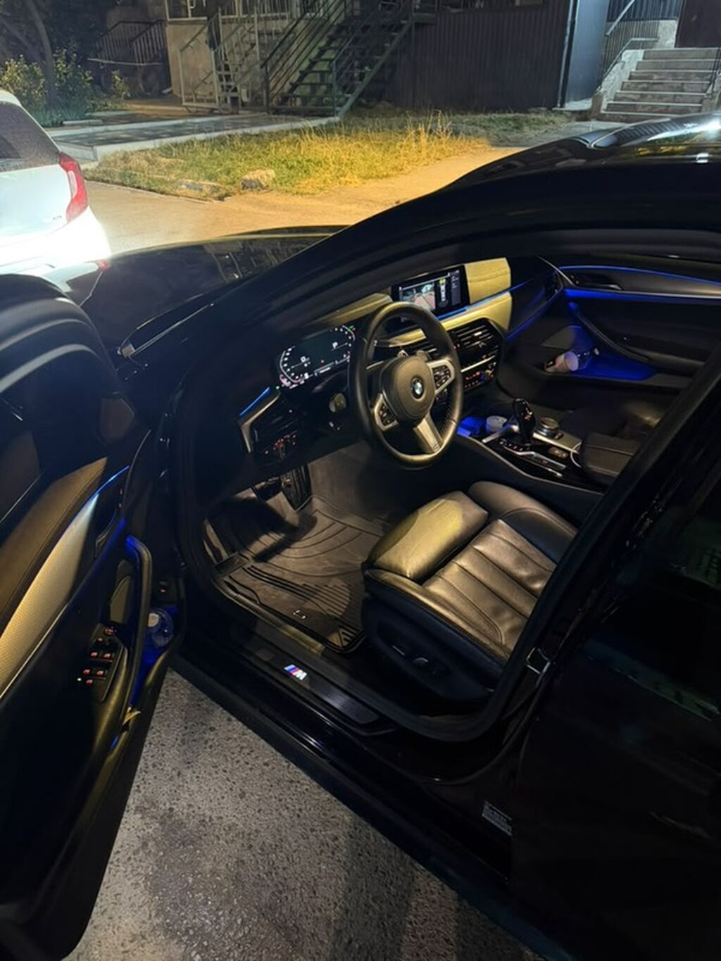 BMW 5 series: 2020 г., 3 л, Автомат, Бензин, Седан: фото 2