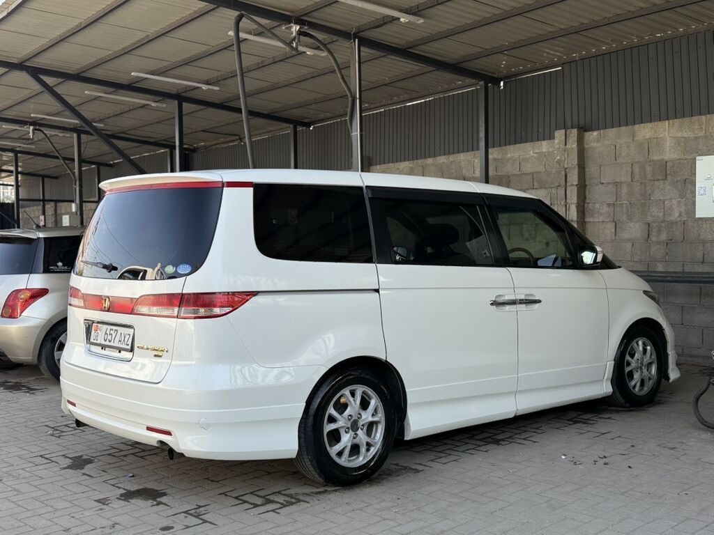 Honda Elysion: 2006 г., 3 л, Автомат, Бензин, Минивэн: фото 6