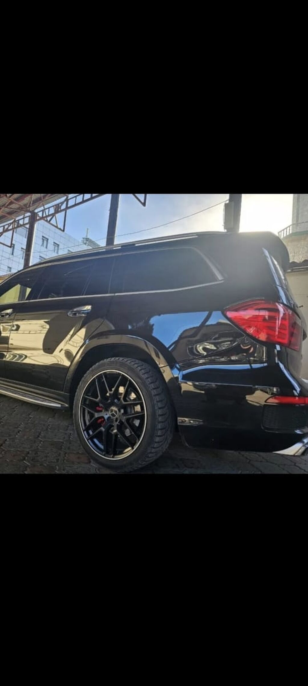 Mercedes-Benz GL-class AMG: 2014 г., 5.5 л, Автомат, Бензин, Внедорожник: фото 3