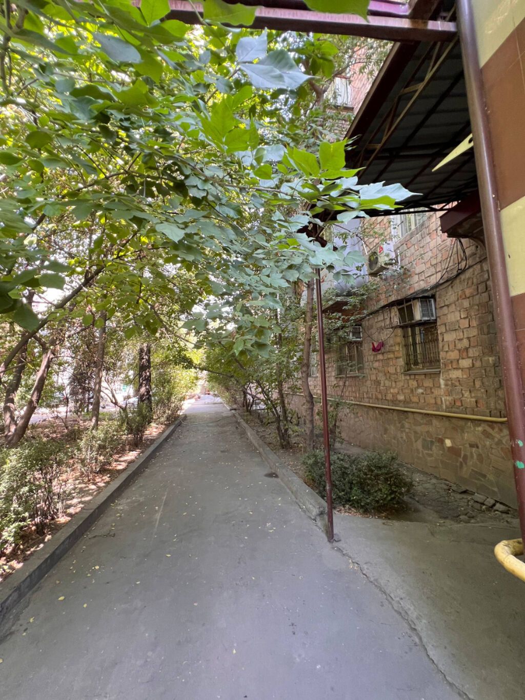 Аренда офисов, 48 м², В жилом комплексе, 1 линия, С отдельной кухней, С отдельным сан узлом: фото 5