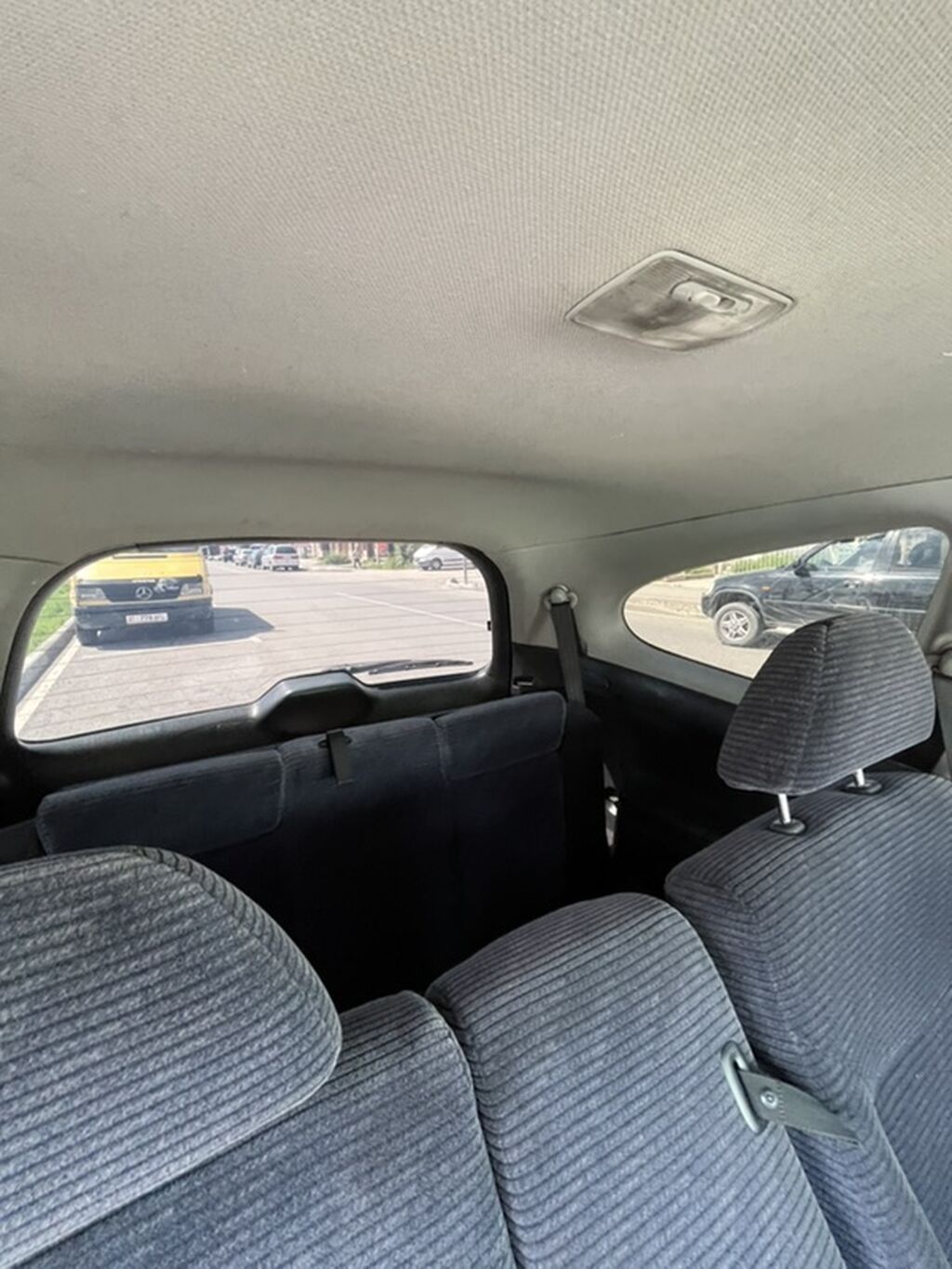 Honda Stream: 2002 г., 1.7 л, Автомат, Бензин, Хэтчбэк: фото 3
