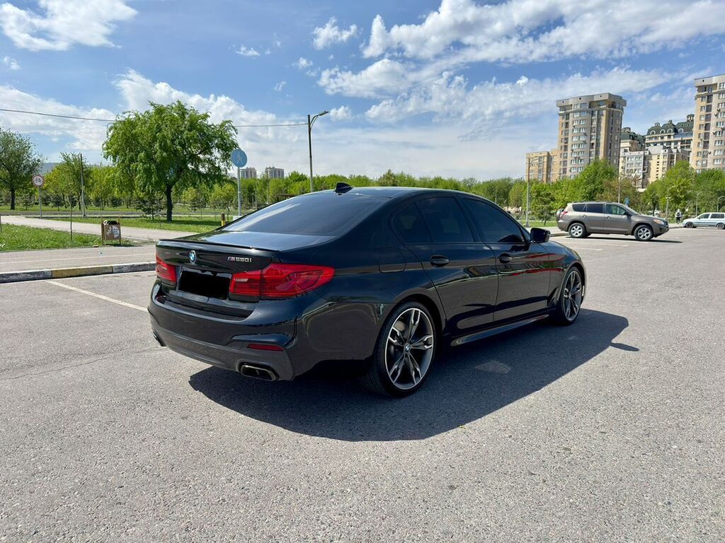 BMW 5 series: 2019 г., 4.4 л, Бензин, Седан: фото 3
