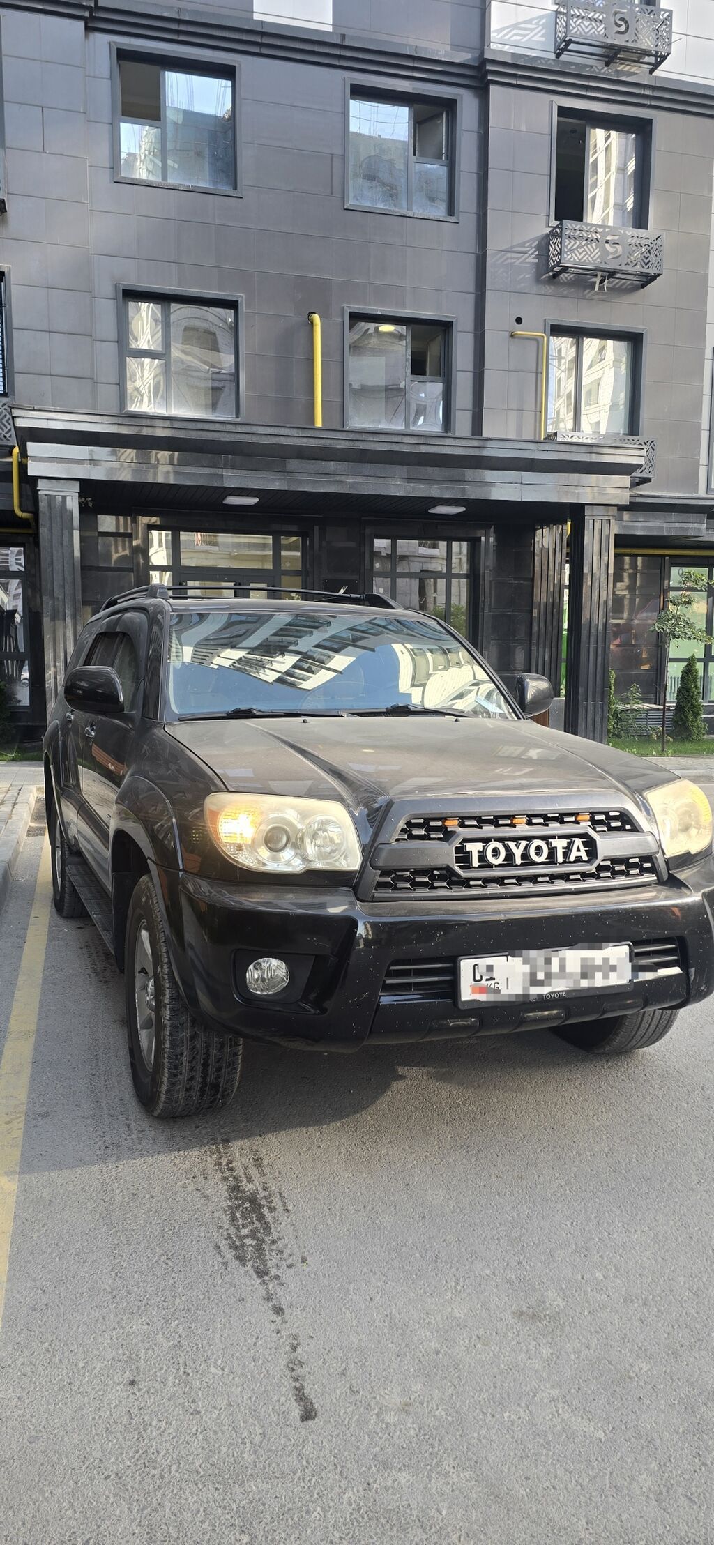 Toyota 4Runner: 2008 г., 4 л, Автомат, Бензин, Внедорожник: фото 8