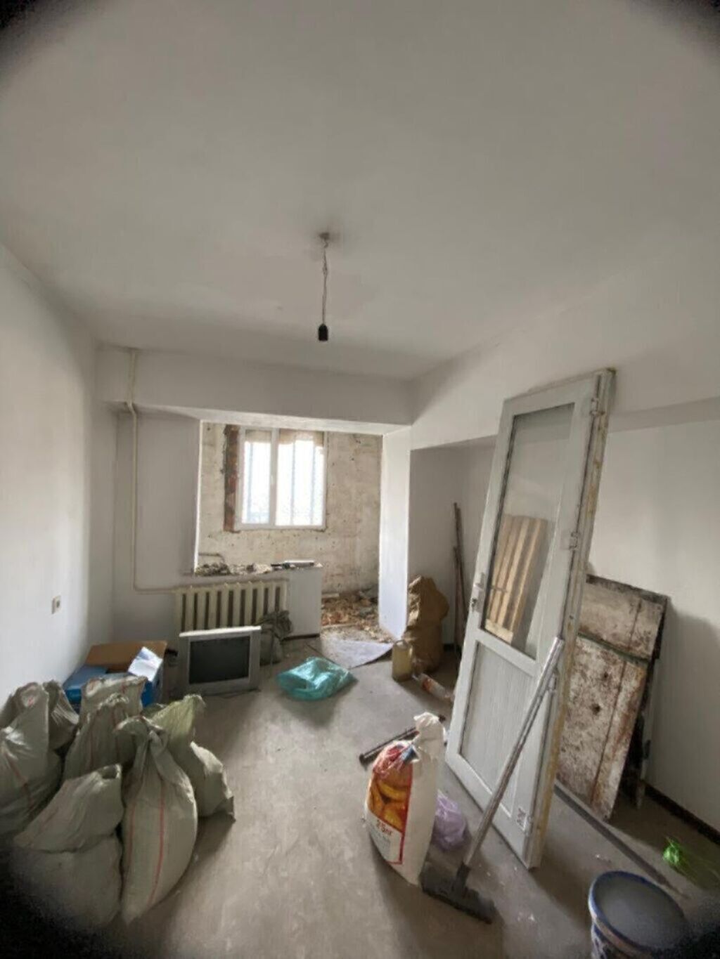 2 комнаты, 56 м², Манаса/Боконбаева Индивидуалка, 2 этаж, Старый ремонт: фото 7