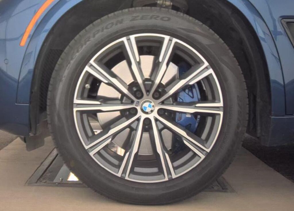 BMW X5 M: 2020 г., 3 л, Автомат, Бензин, Кроссовер: фото 6
