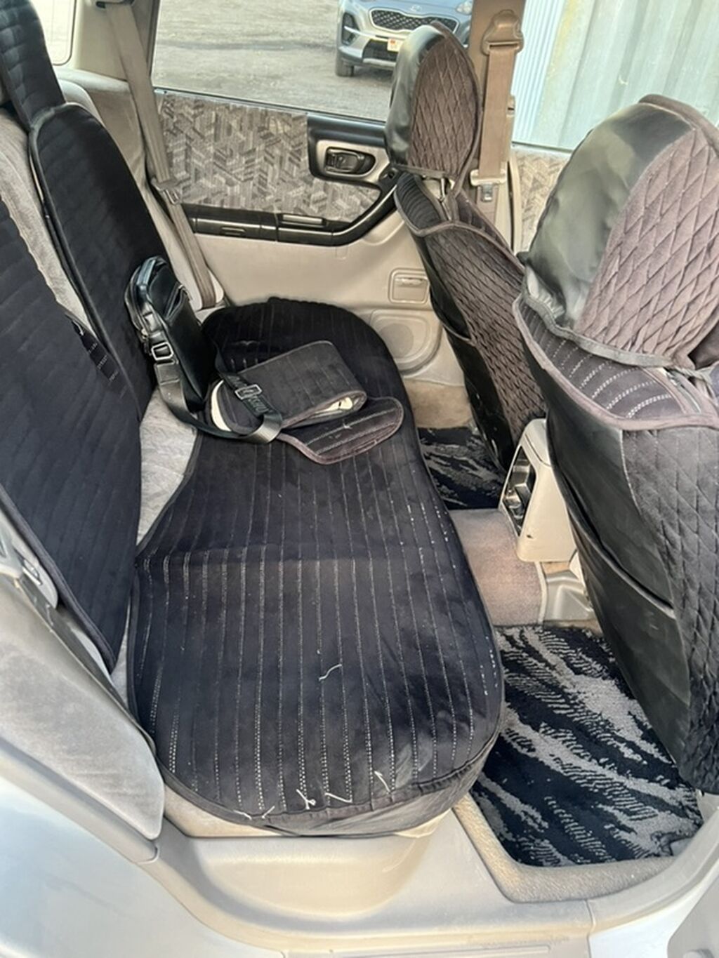 Subaru Forester: 1997 г., 2 л, Автомат, Бензин, Кроссовер: фото 6