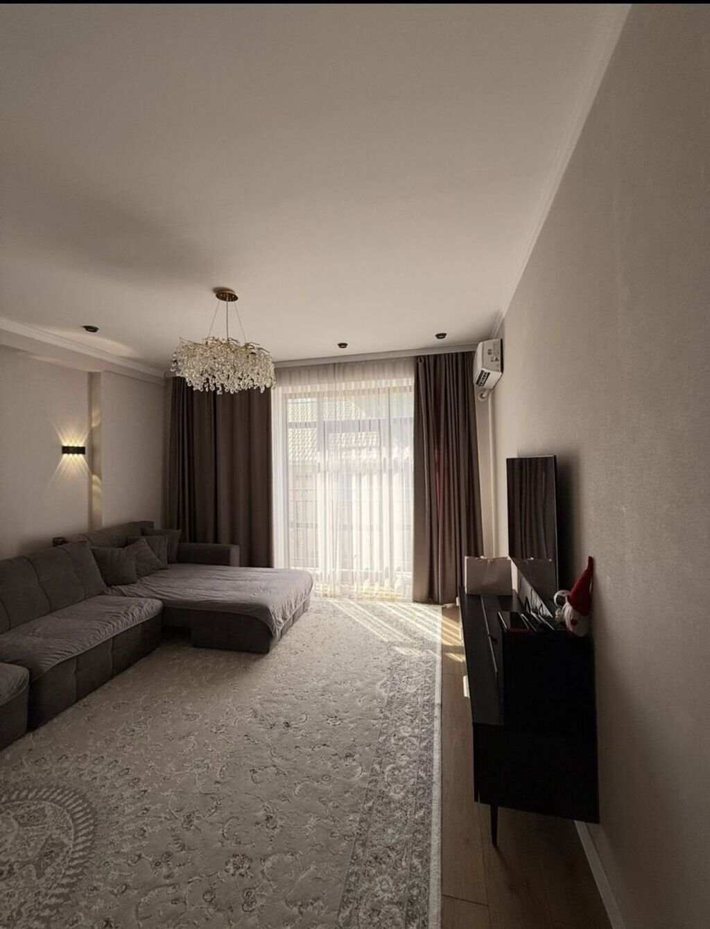 3 комнаты, 93 м², Филармония Элитка, 2 этаж, Дизайнерский ремонт: фото 2