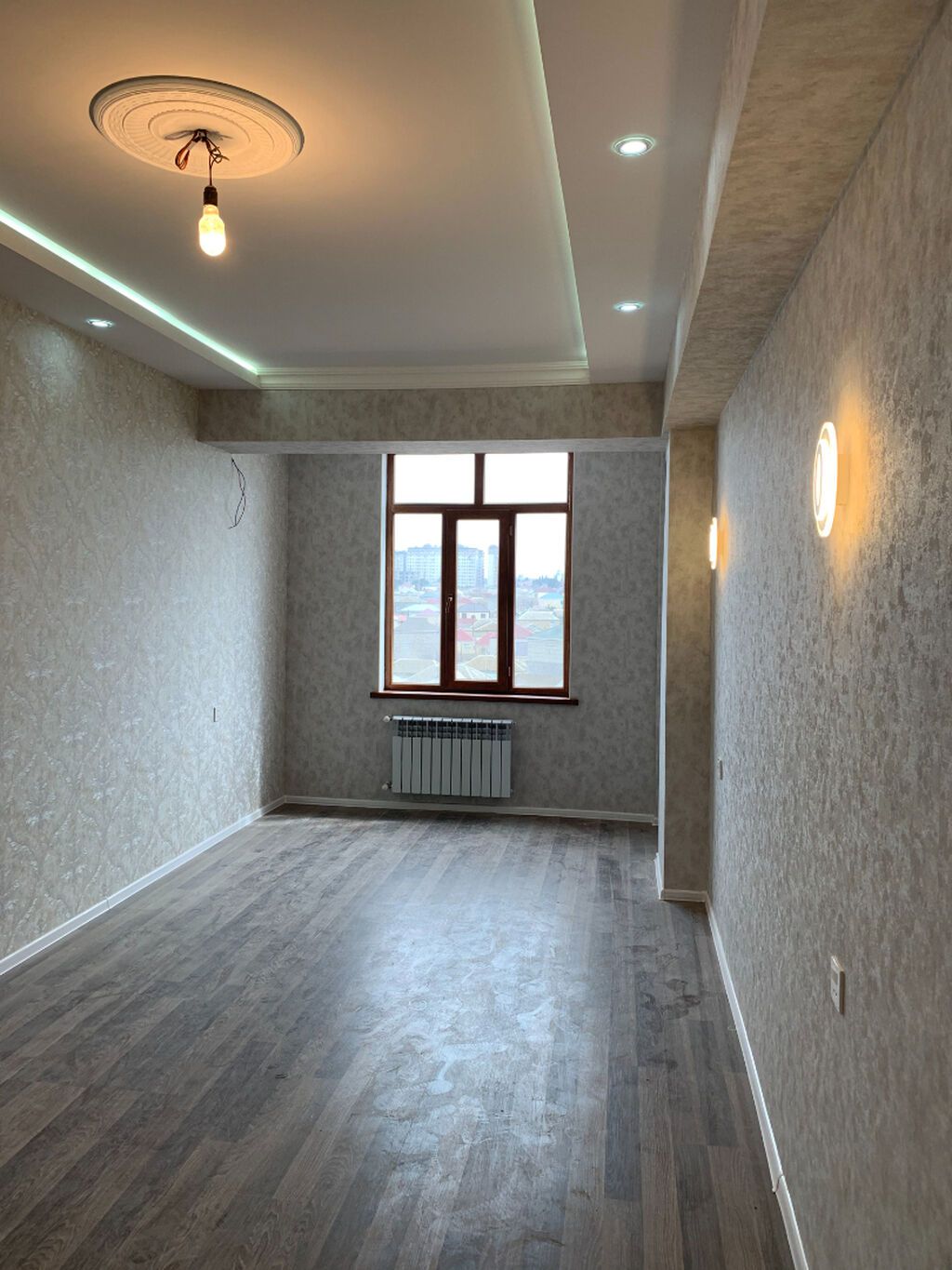 Xırdalan şəhəri, AAAF Park yaşayış kompleksi, 25-ci küçə, 5-ci bina
