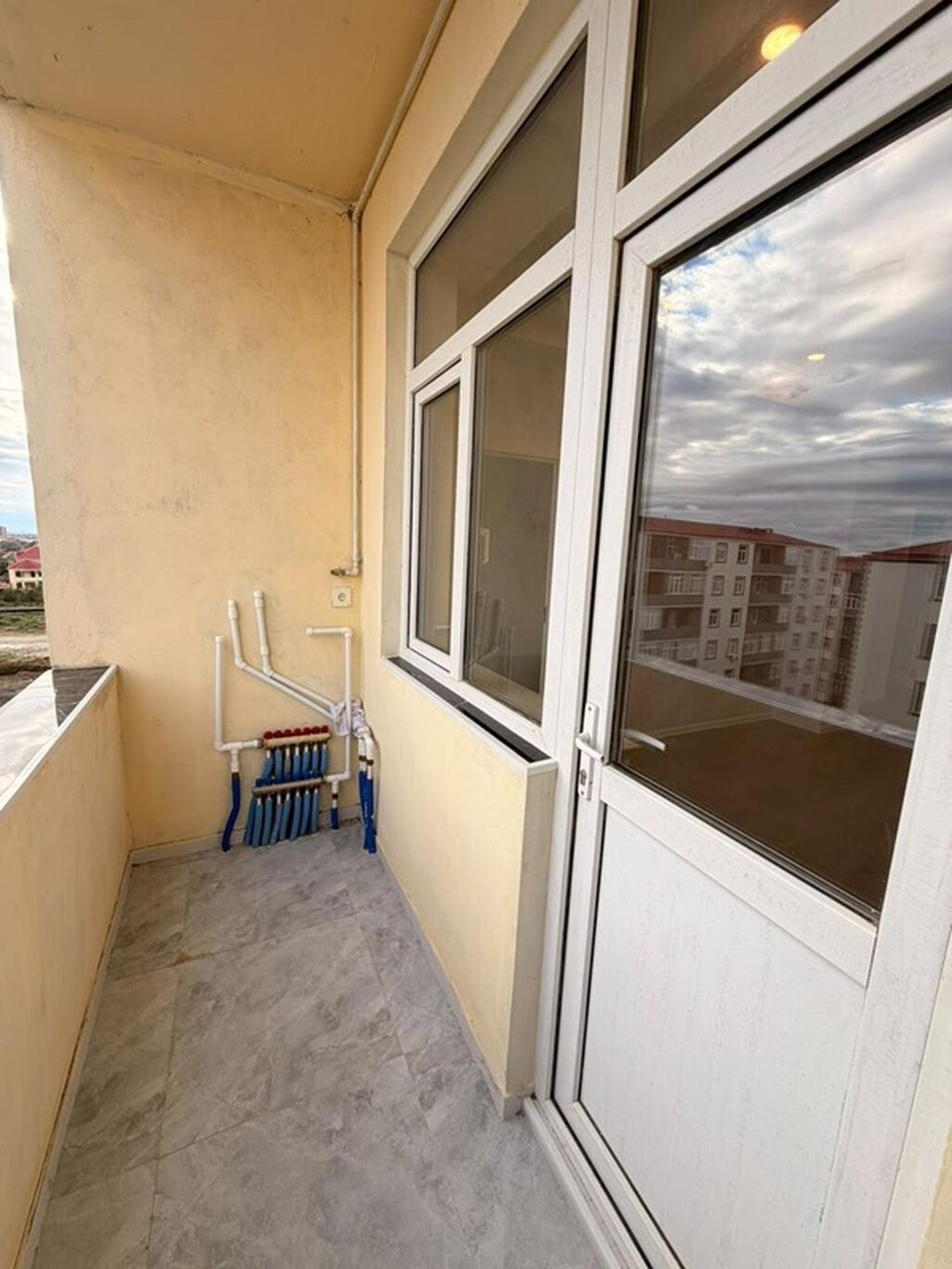 Masazır, 3 otaqlı, Yeni tikili, 75 kv. m