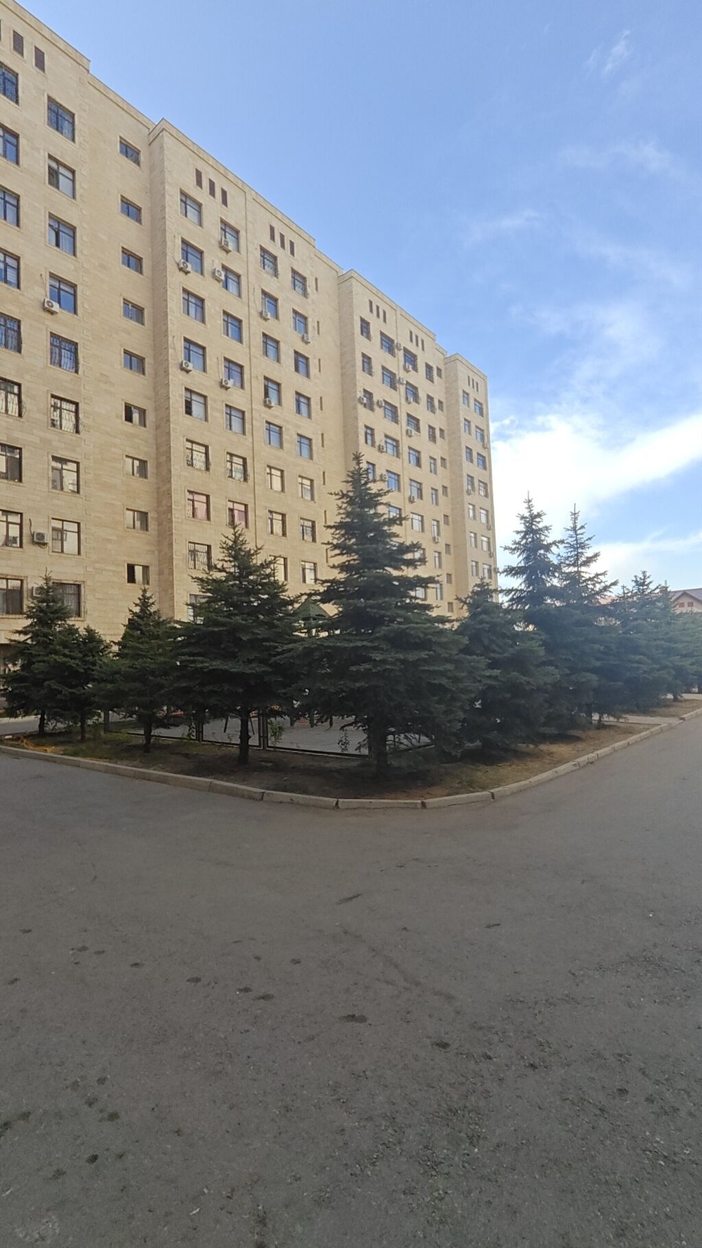 3 комнаты, 130 м², ул. Ахунбаева / Малдыбаева Элитка, 7 этаж, Евроремонт: фото 1