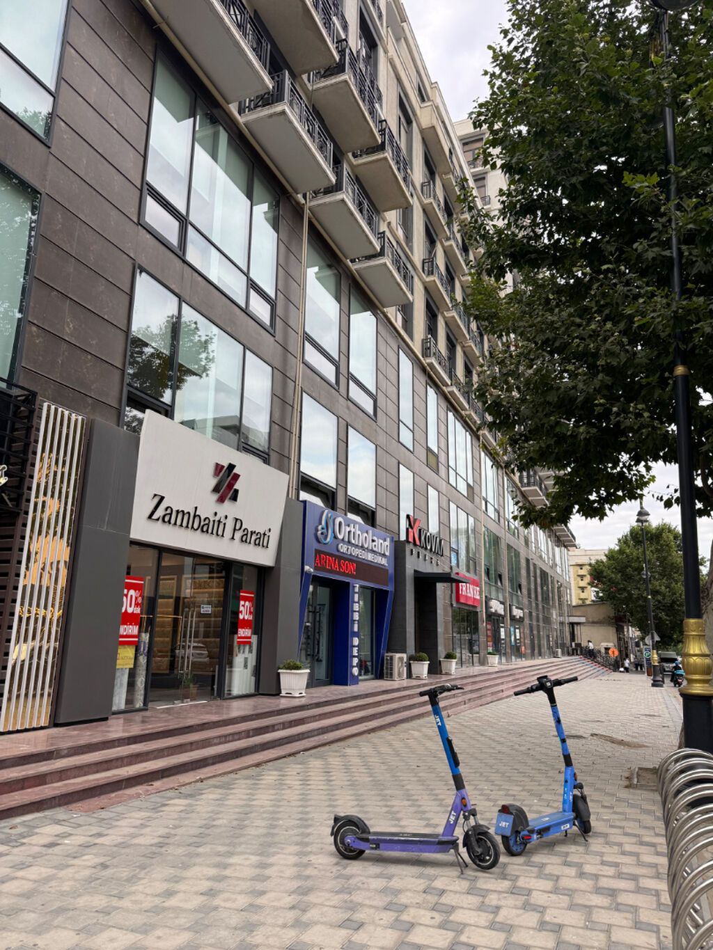 2 otaqlı, 70 kv. m