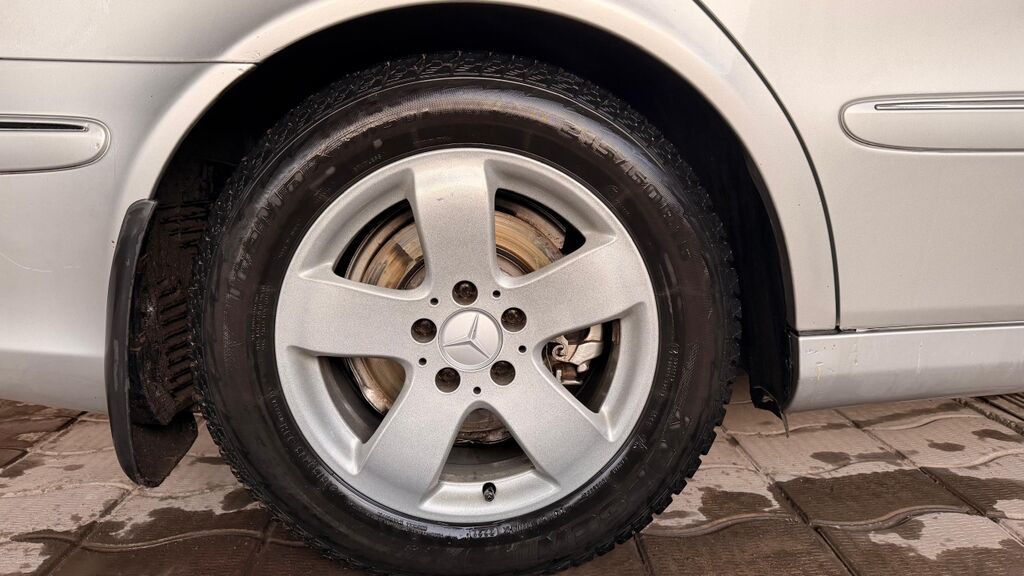 Диски Mercedes с шинами 215/60/R16 Зимний комплект. Состояние: фото 3