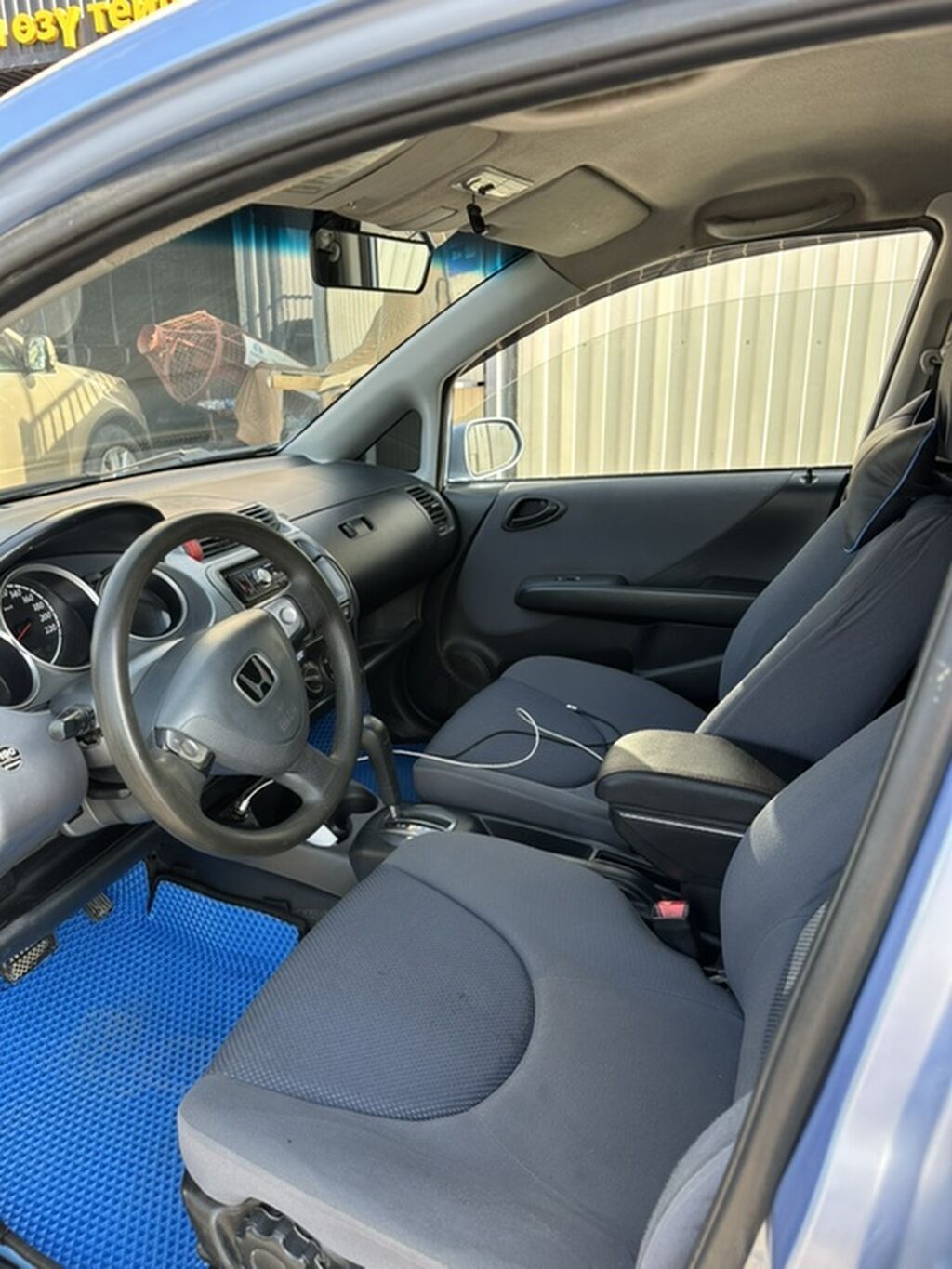Honda Jazz: 2003 г., 1.5 л, Вариатор, Бензин, Хэтчбэк: фото 5