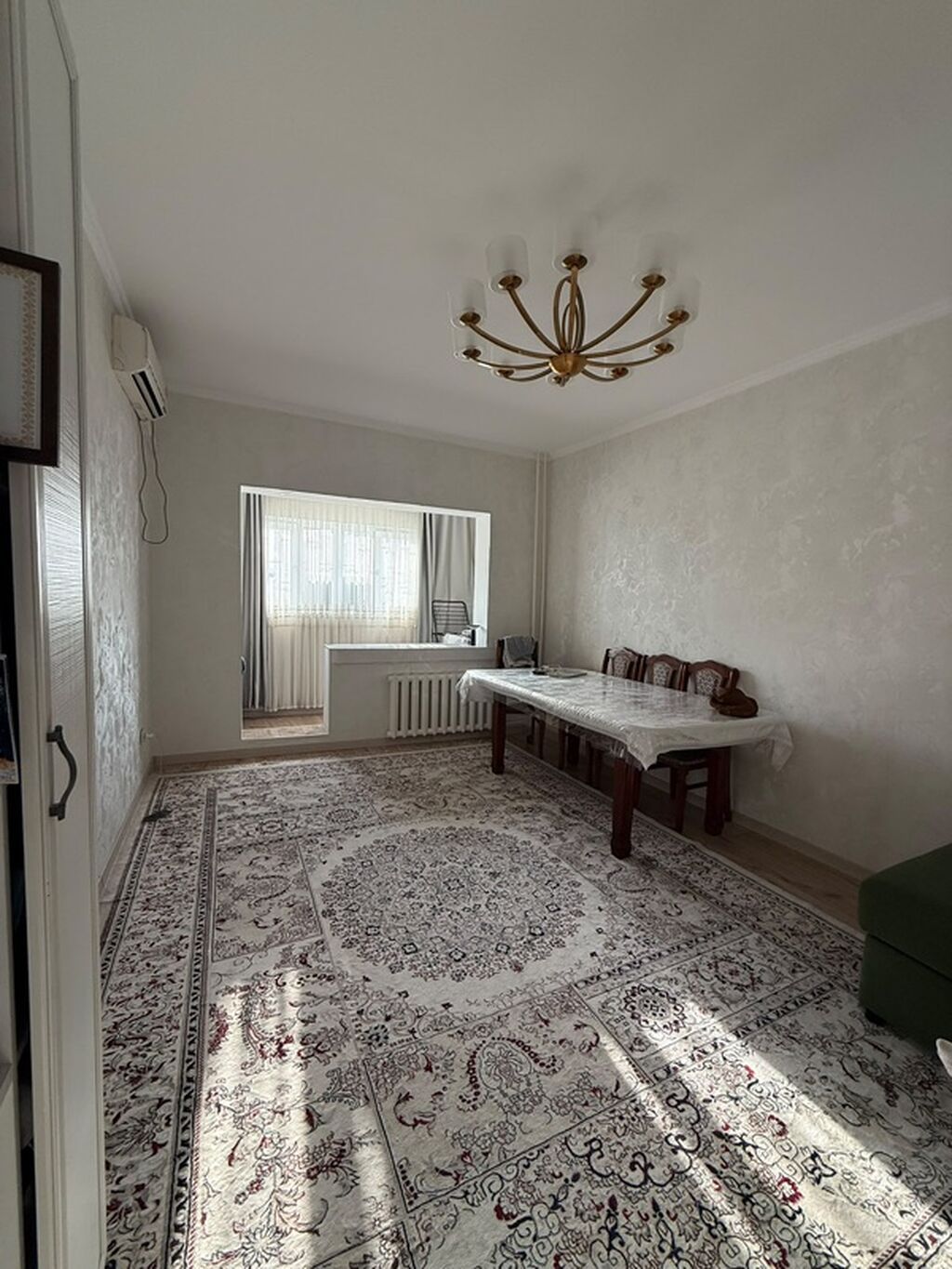 3 комнаты, 62 м², 8 мкр 105 серия, 6 этаж, Евроремонт: фото 1