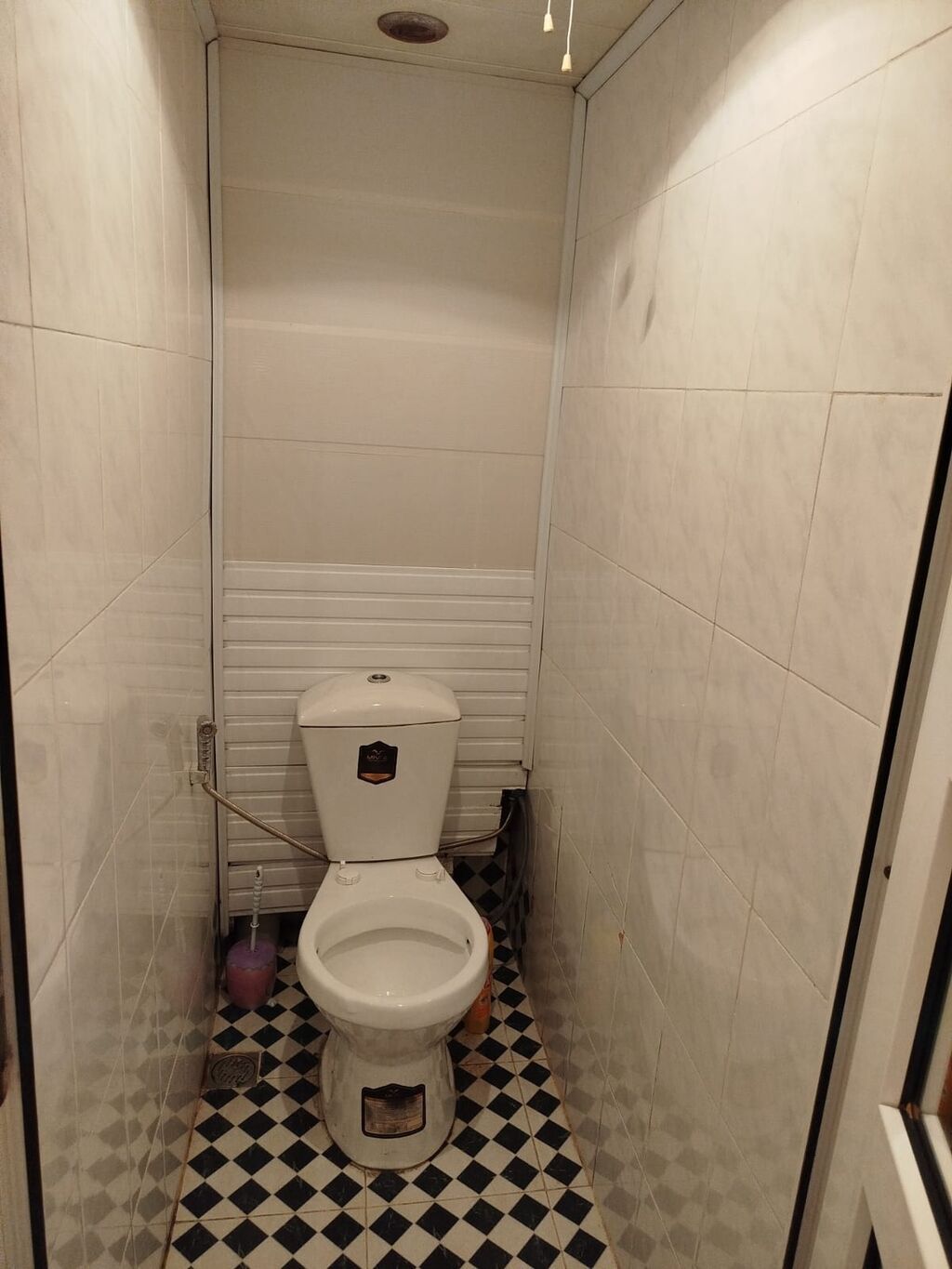 055_724_29_20. Eve oktyabr ayının 7 si baxmaq ve köçmək olar