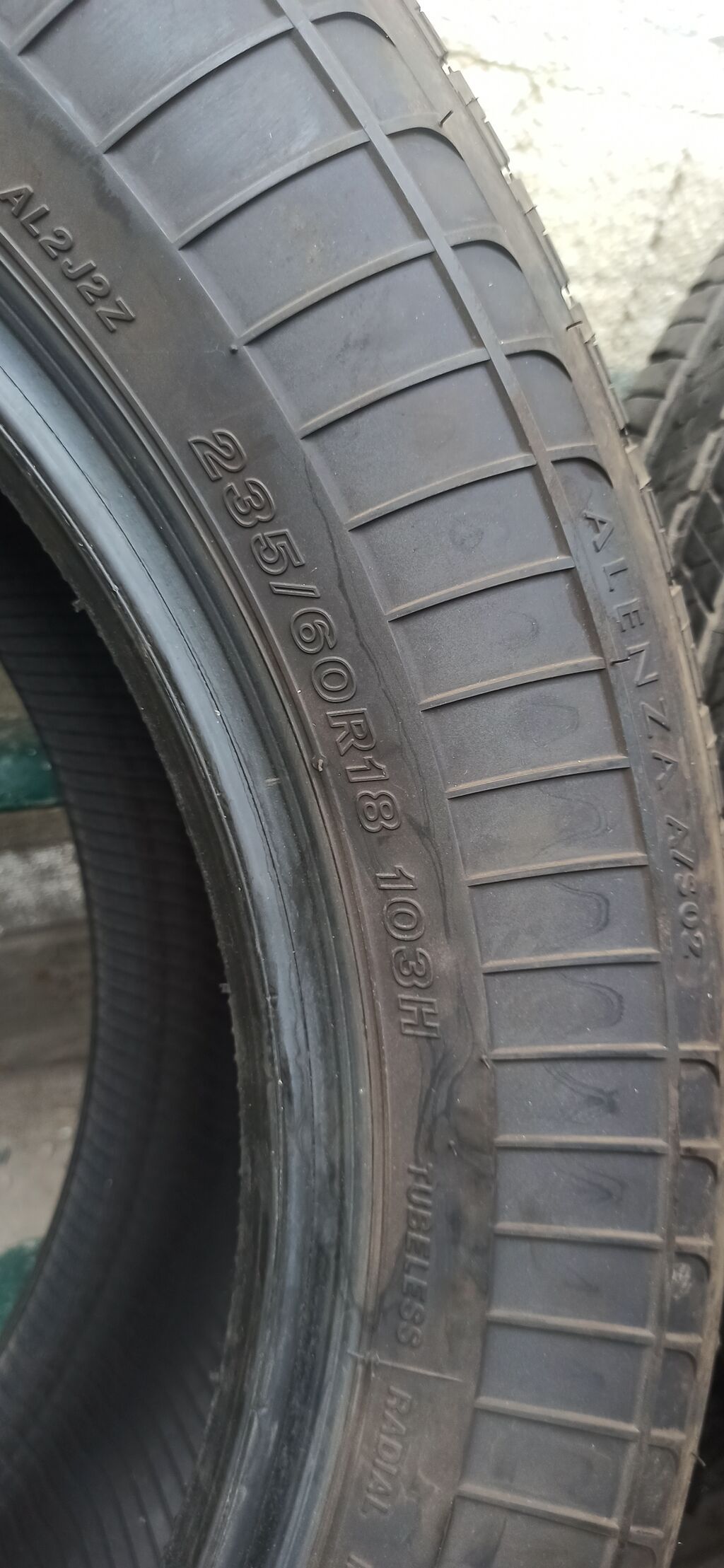 Шины Bridgestone Alenza 235/60 R18, 3 шт.: фото 3