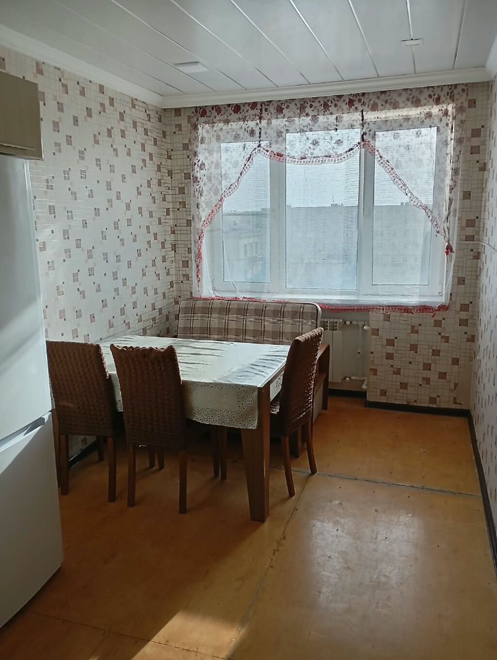 Bakı, Pirallahı qəs., 3 otaqlı, Köhnə tikili, 56 kv. m