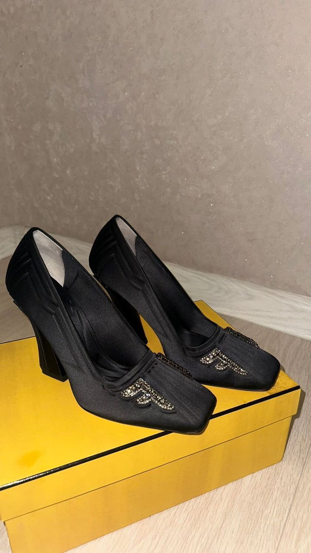 Туфли, 37.5, Fendi, Новый, цвет - Черный, Самовывоз: фото 4