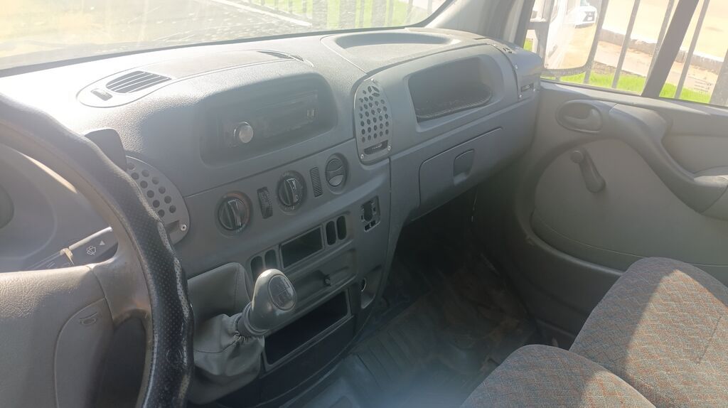 Mercedes-Benz Спринтер: 2004 г., 2.2 л, Механика, Дизель, Фургон: фото 6
