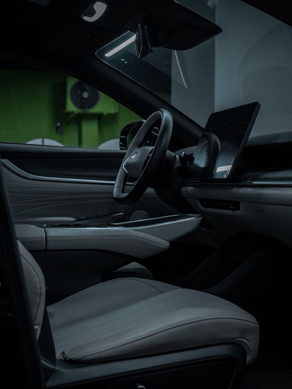 Changan : 2024 г., 0.1 л, Автомат, Электромобиль, Лифтбек: фото 8
