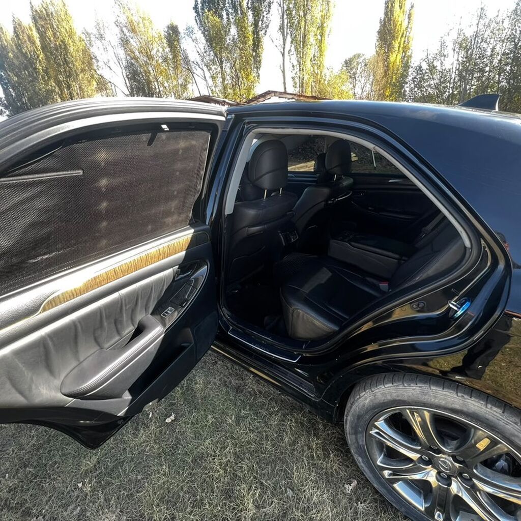 Toyota Crown: 2004 г., 3 л, Автомат, Бензин, Седан: фото 4