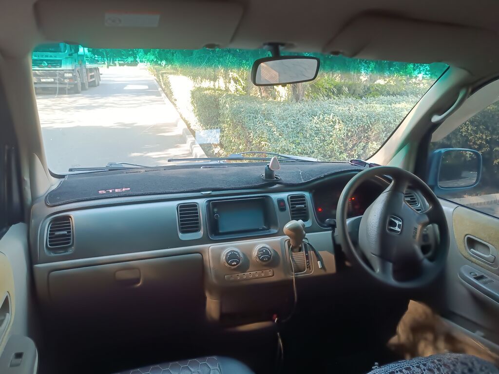 Honda Stepwgn: 2002 г., 2 л, Автомат, Газ, Минивэн: фото 8