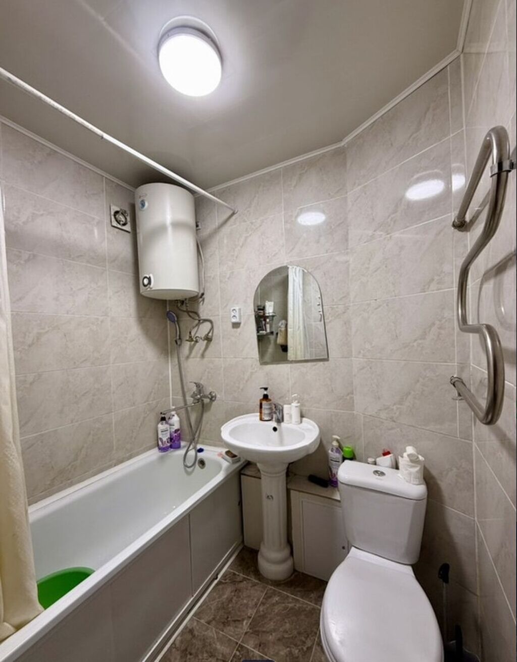 3 комнаты, 58 м², 5 мкр 104 серия, 3 этаж, Евроремонт: фото 6