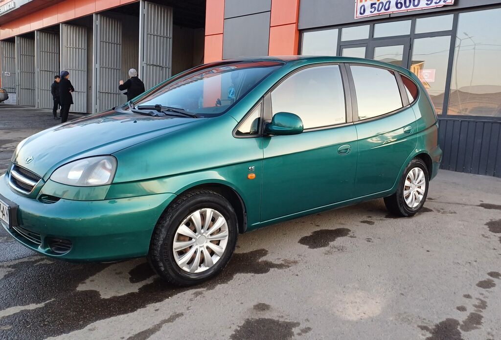Daewoo Tacuma: 2004 г., 1.6 л, Механика, Бензин, Минивэн: фото 2
