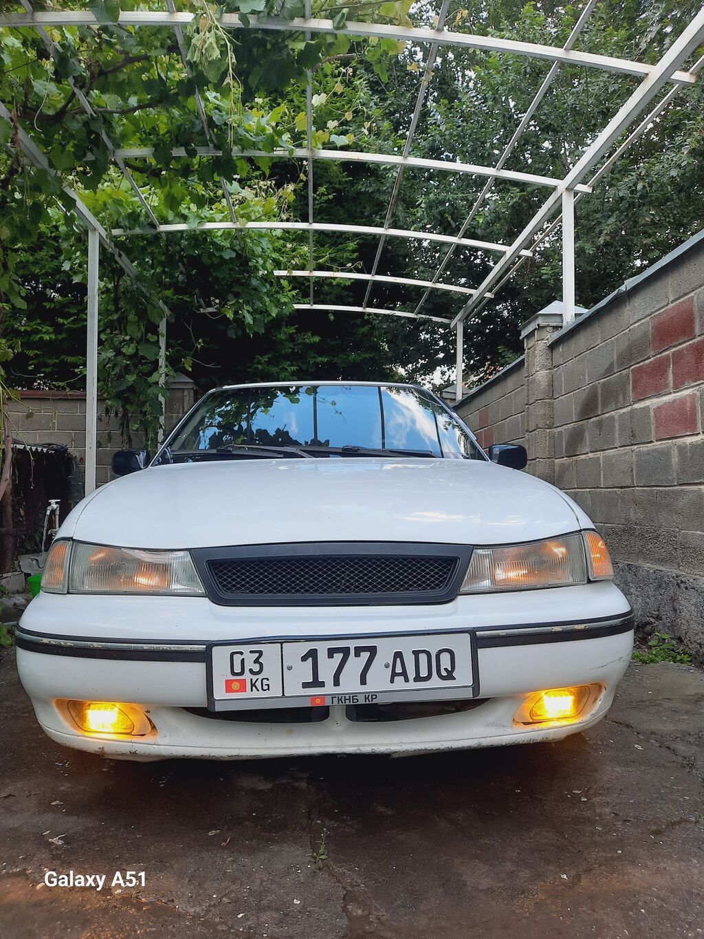 Daewoo Nexia: 1995 г., 1.5 л, Механика, Бензин, Седан: фото 4