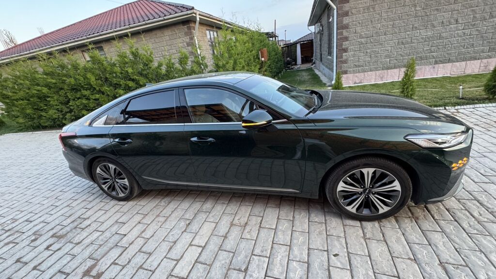 Kia K8: 2022 г., 1.6 л, Автомат, Гибрид, Седан: фото 5