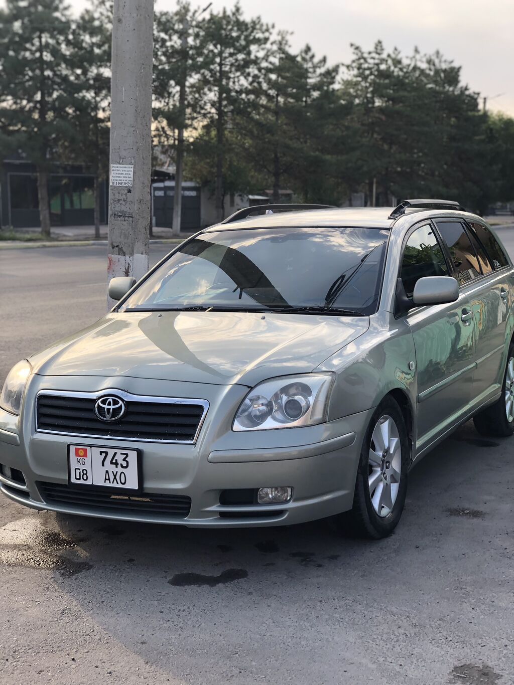 Toyota Avensis 2004 г., универсал, 2.0 л, бензин
