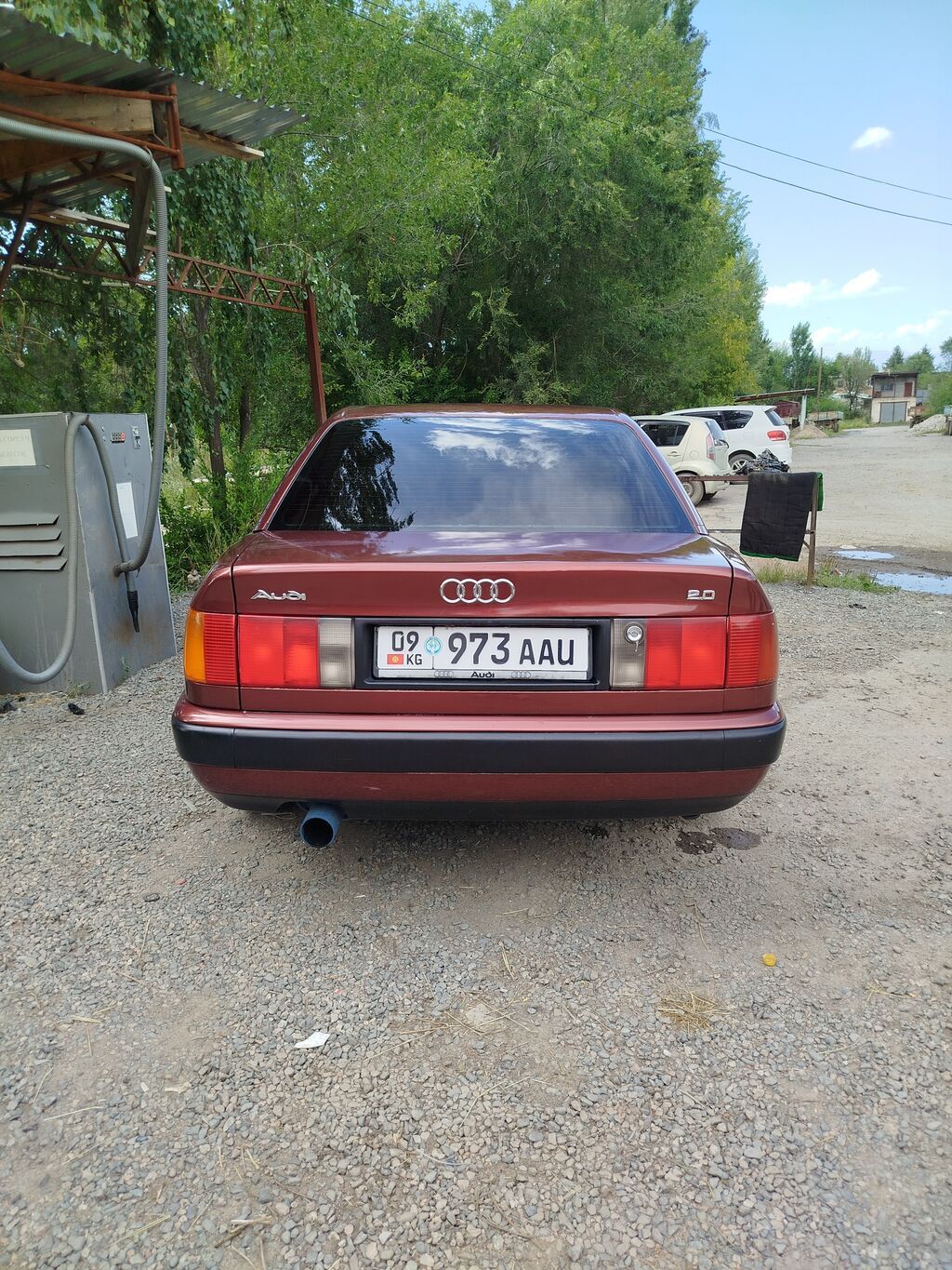 Audi 100