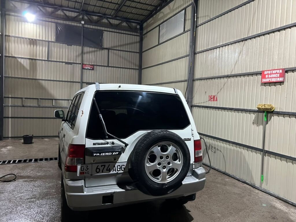 Mitsubishi Pajero iO: 1998 г., 1.8 л, Бензин, Внедорожник: фото 4