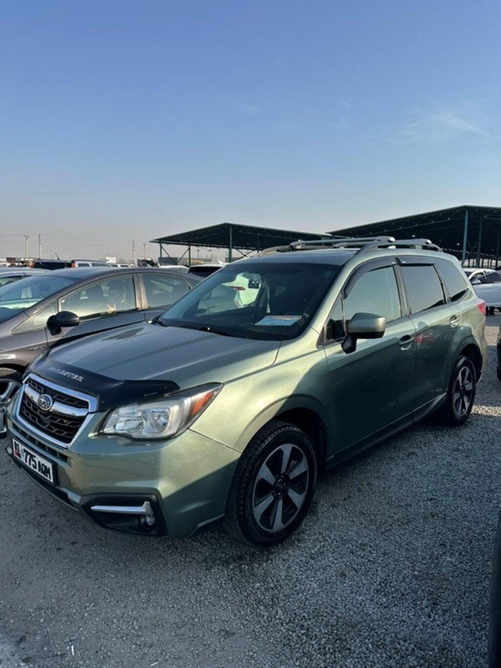 Subaru Forester: 2017 г., Автомат, Бензин, Кроссовер: фото 2