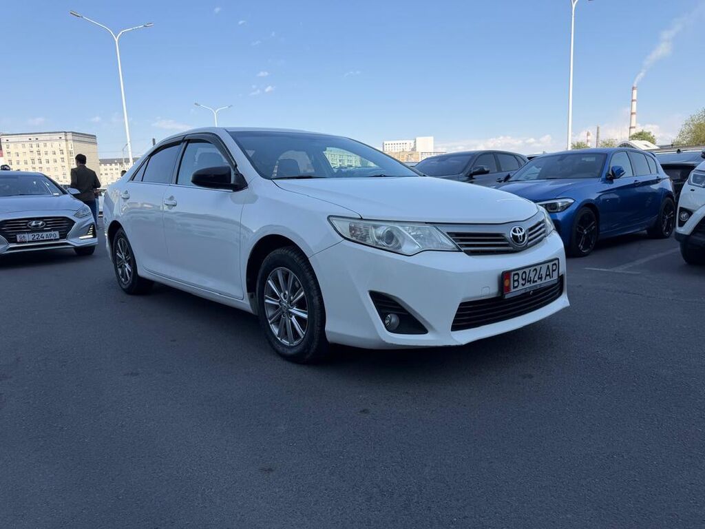 Toyota Camry: 2013 г., 2.5 л, Автомат, Бензин, Седан: фото 7